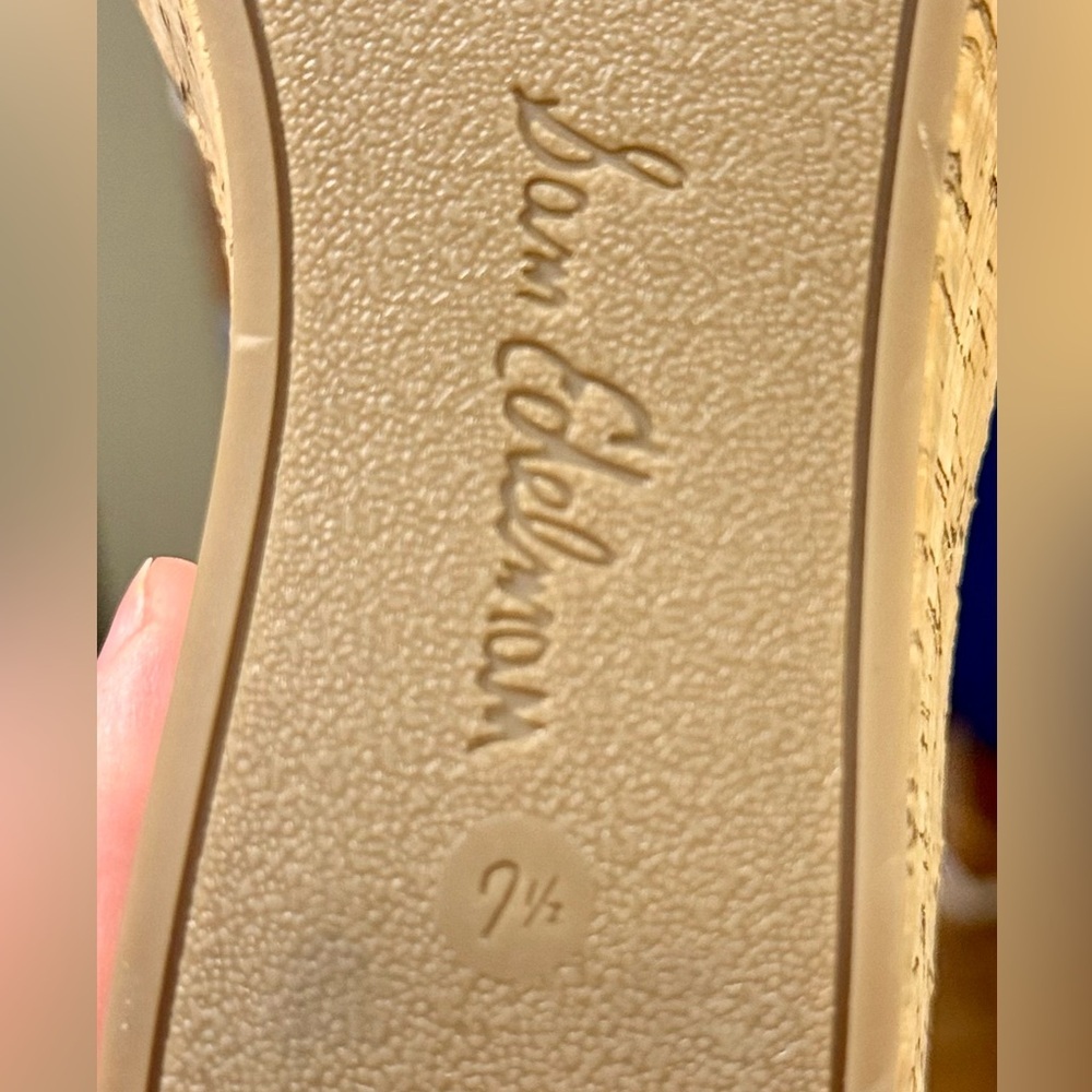 NWOB Sam Edelman Ramsey Gold Leather Wedge Sandal Size 7 1/2 - Picture 7 of 9